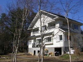  Yatsugatake Pony Youth Hostel  Хокуто